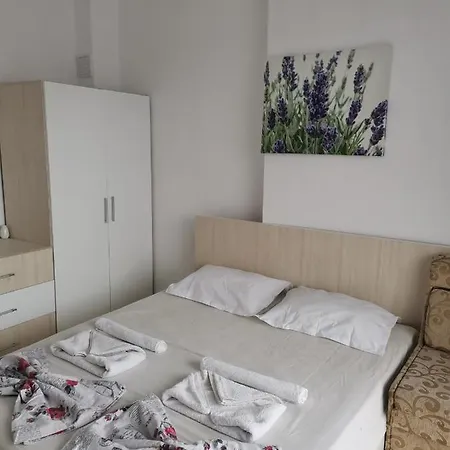 Vendégház Guest Luxor 2*
